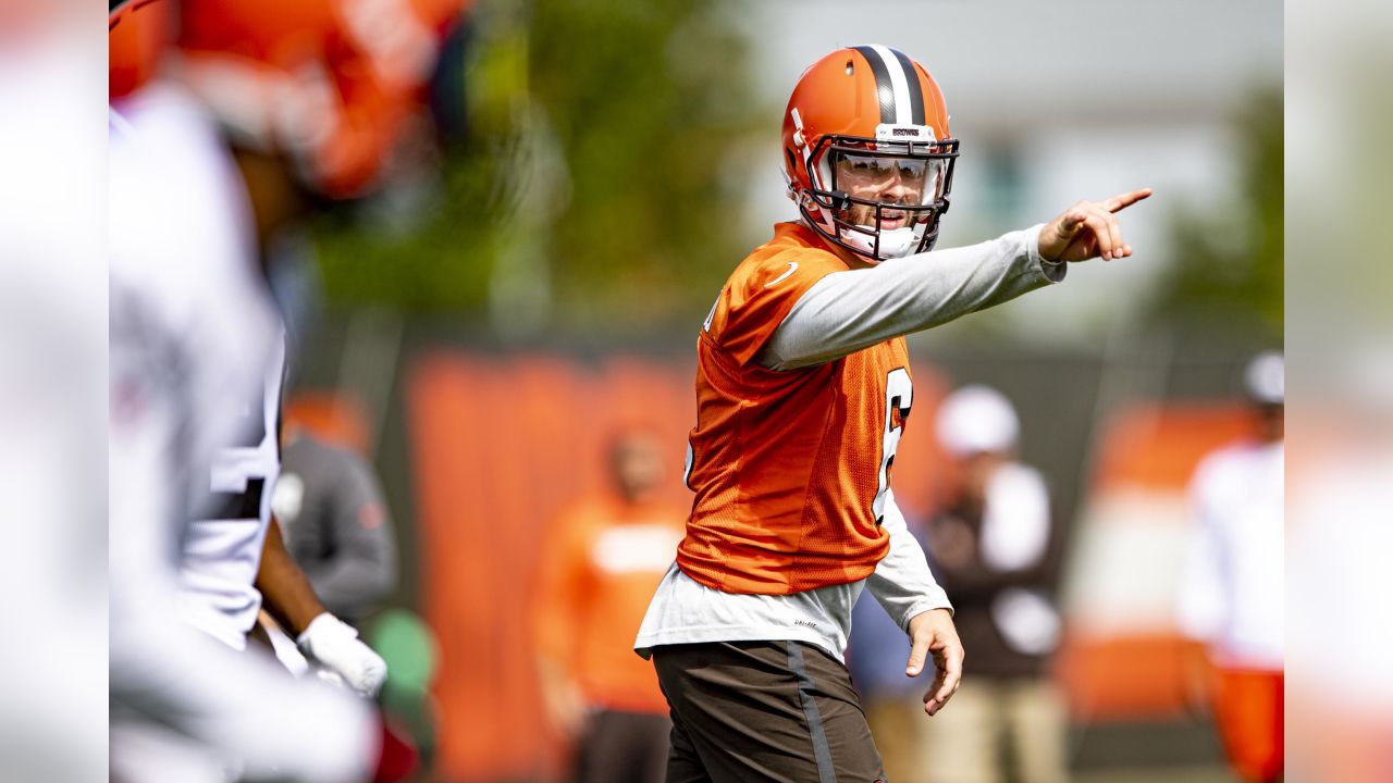 PRACTICE PHOTOS: First practice in new threads for QB Baker