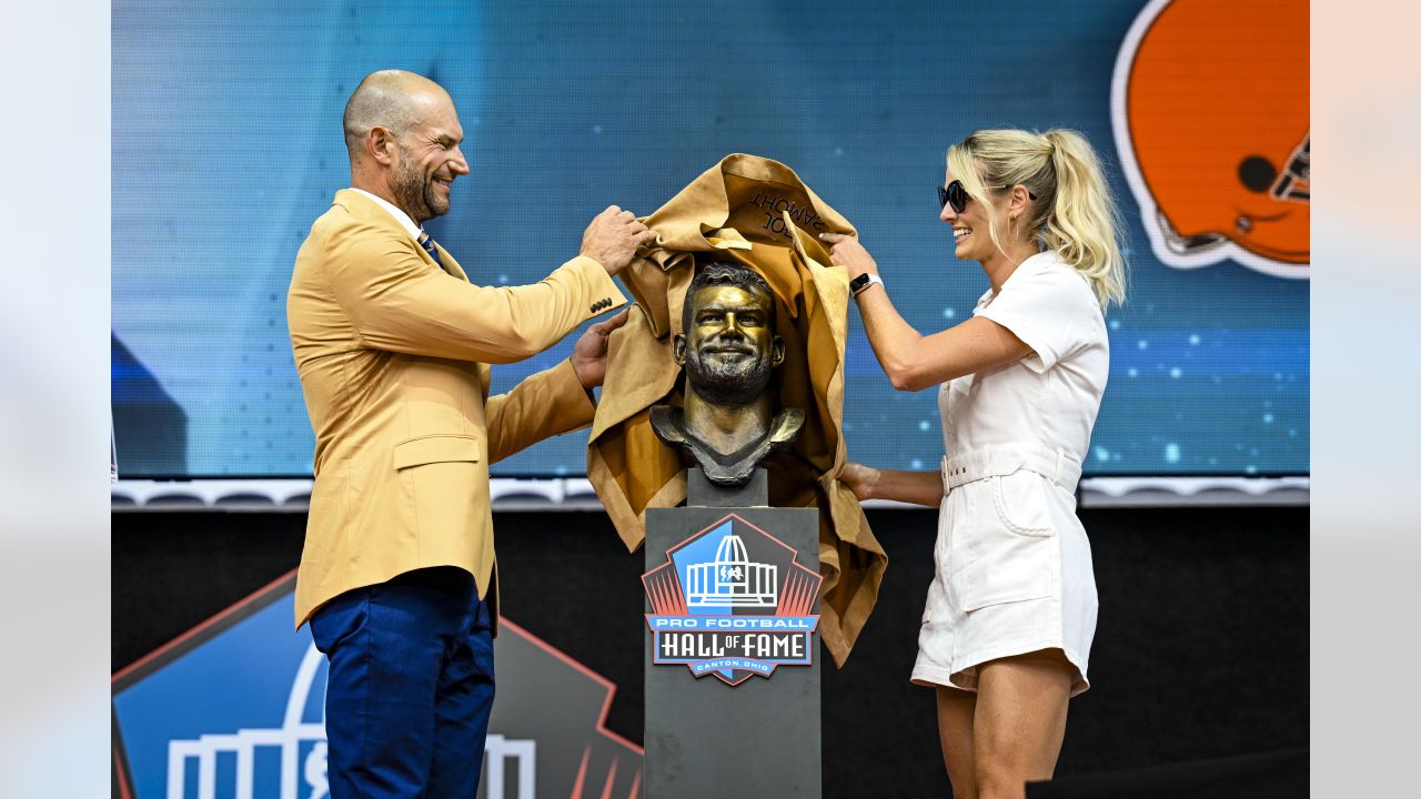 Pro Football Hall of Fame Enshrinement: Details, dates, coverage