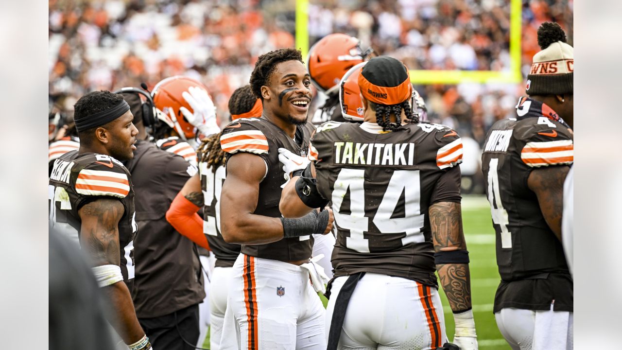 Photos: Postgame Celebrations against the Titans