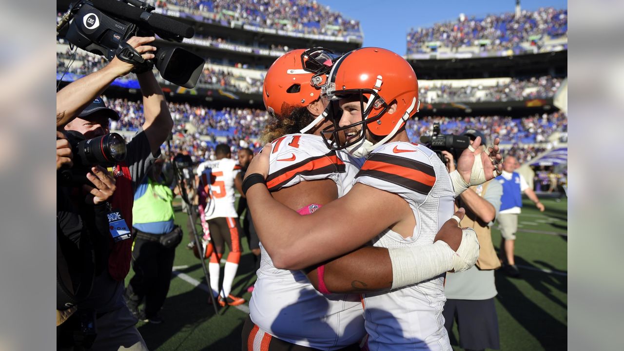 Game Pass Rewind: Gary Barnidge's unique TD catch, Josh McCown's record day  highlight a wild win in Baltimore