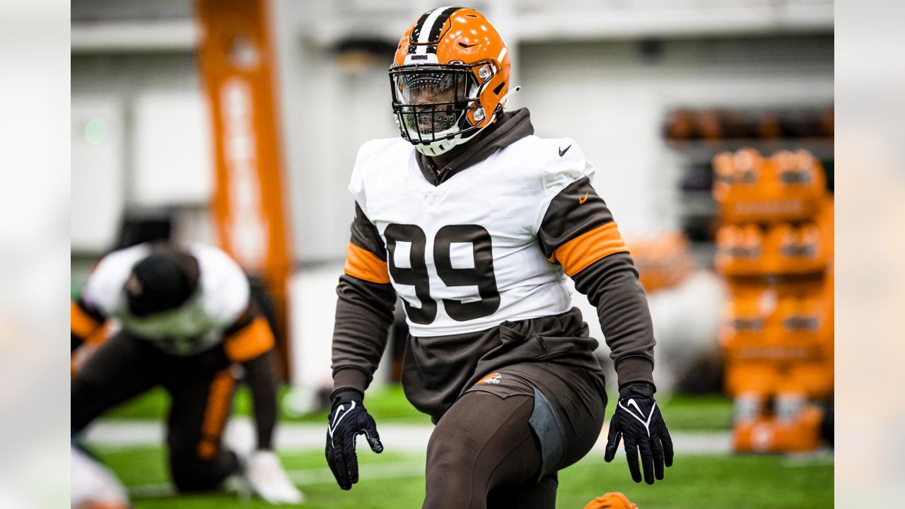 Nathan Zegura: Browns defense doing things not seen century