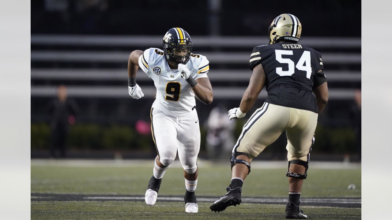 Missouri's McGuire drafted by Browns, Manuel signs with Chiefs