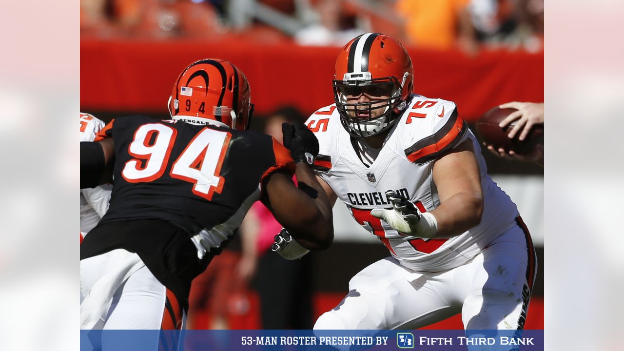 Browns roster moves: 5 made Tuesday including the return of a defender -  Dawgs By Nature