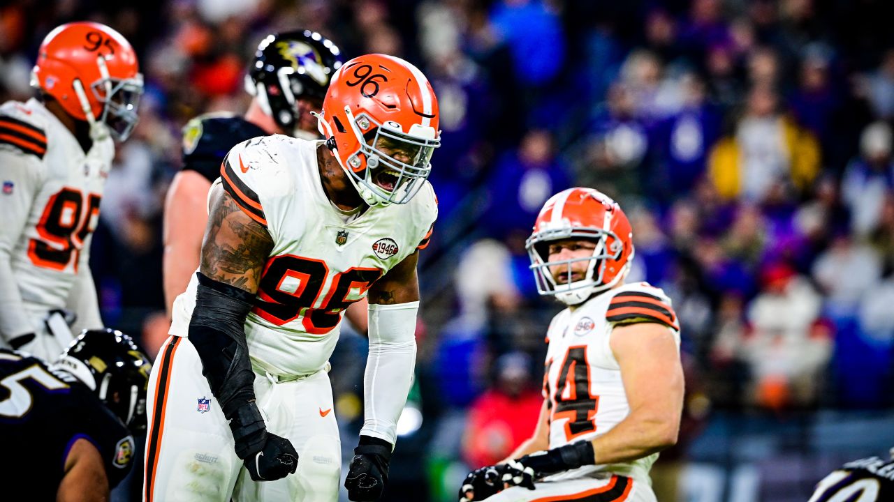 Myles Garrett breaks Browns' franchise record with 4.5 sacks - Dawgs By  Nature