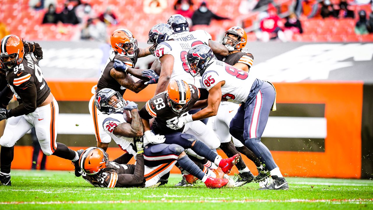 Photos: Week 10 - Texans at Browns Game Action