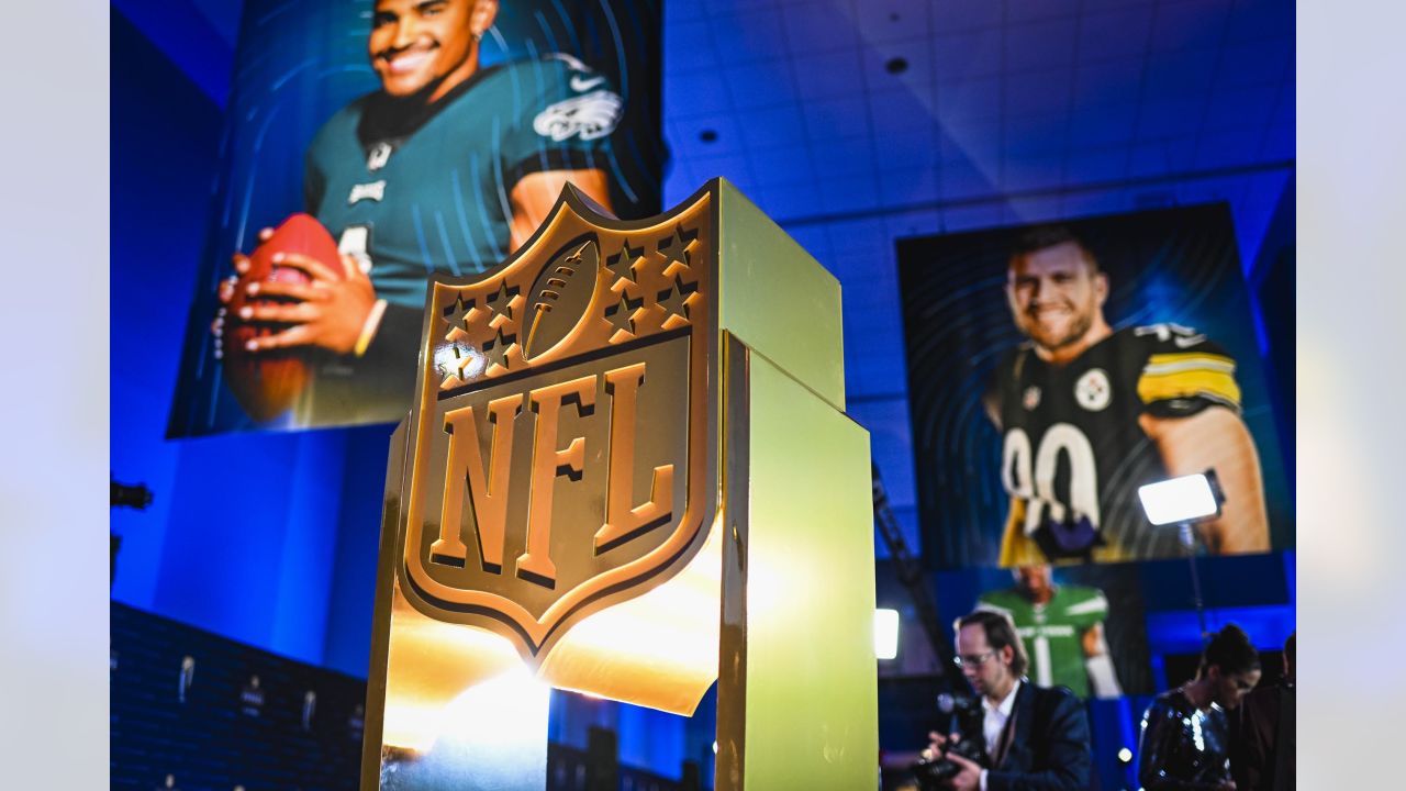 Photos: NFL Honors 2020 red carpet – KIRO 7 News Seattle