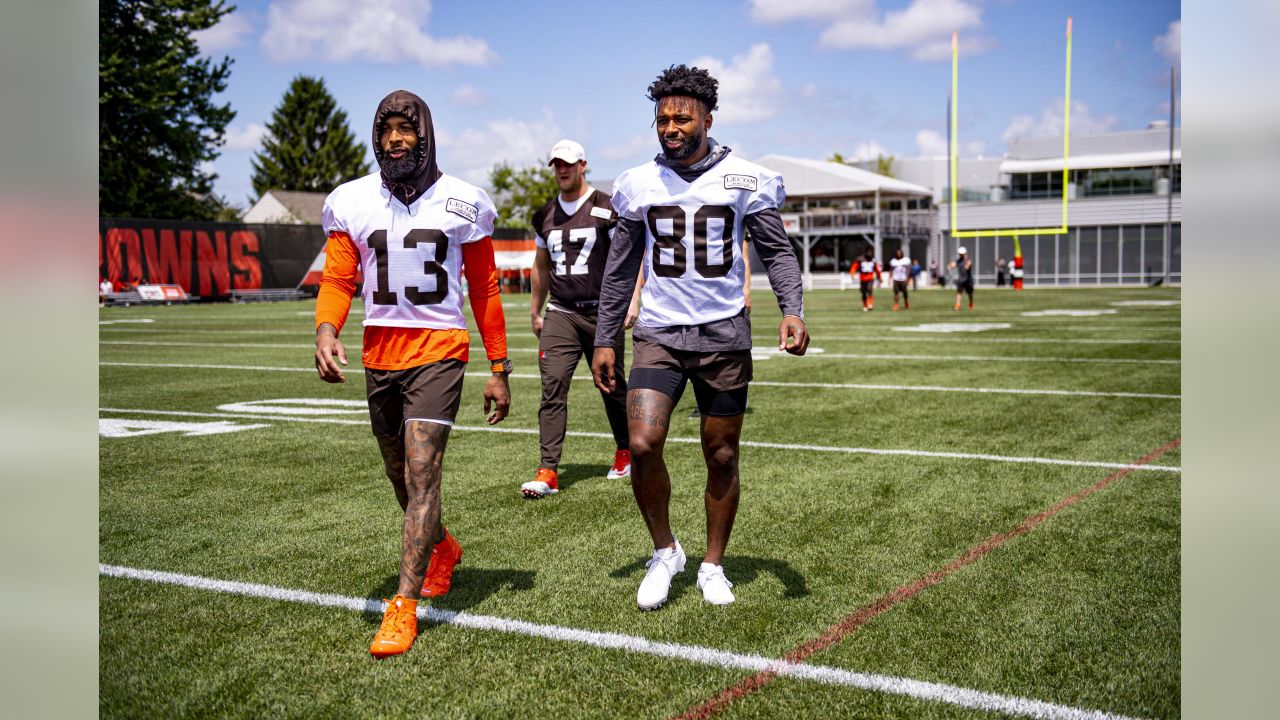 Browns RB Kareem Hunt out weeks with calf injury, Baker Mayfield TBD – The  Denver Post