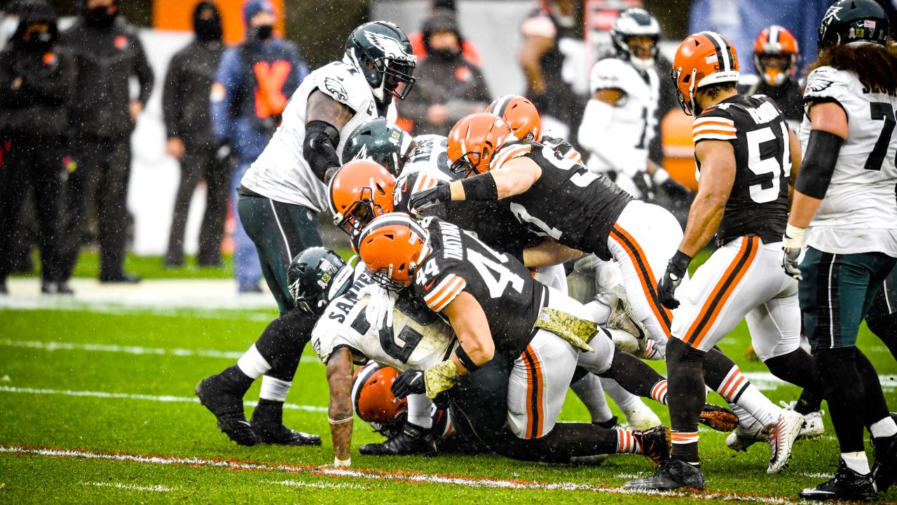 Special sequence by Nick Chubb, Kareem Hunt shows why Browns 'keep  plugging' with run game