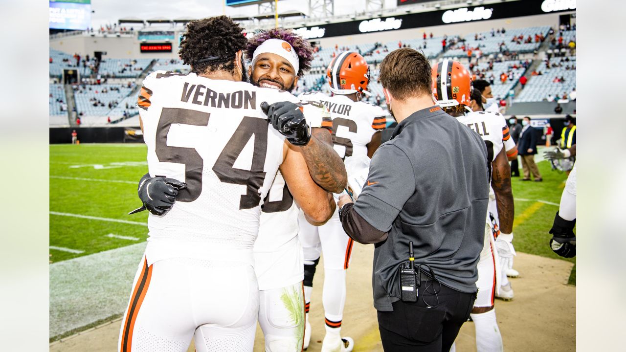 Cleveland Browns wide receiver Jarvis Landry (80) runs a route during an  NFL football game against