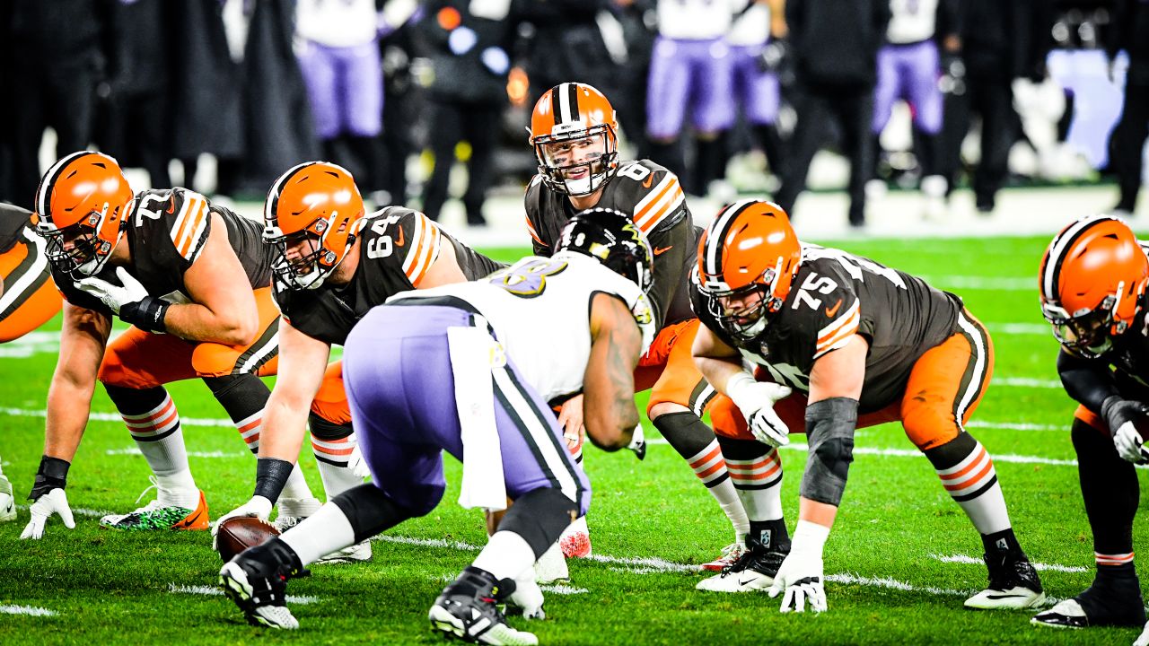 What channel is the Cleveland Browns game on against the Ravens?