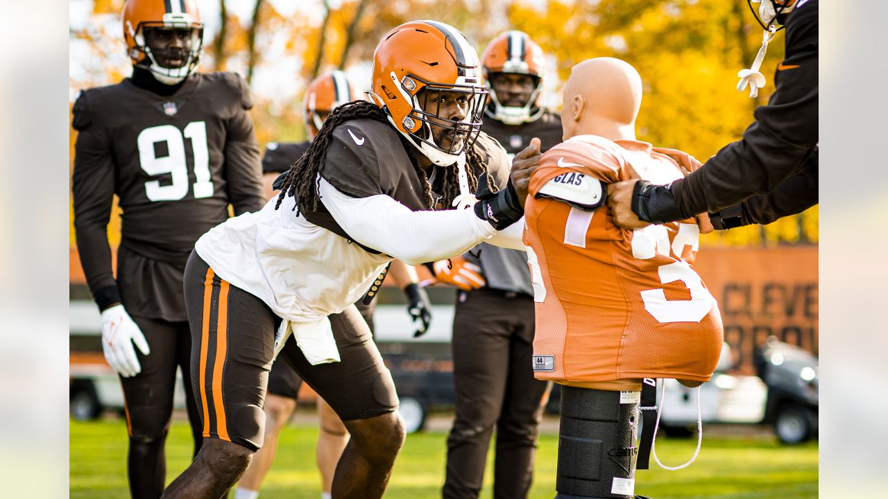 Cleveland Browns News and Rumors 8/5: JOK Returns, Clowney Excels, and a  Fast-Rising Receiver