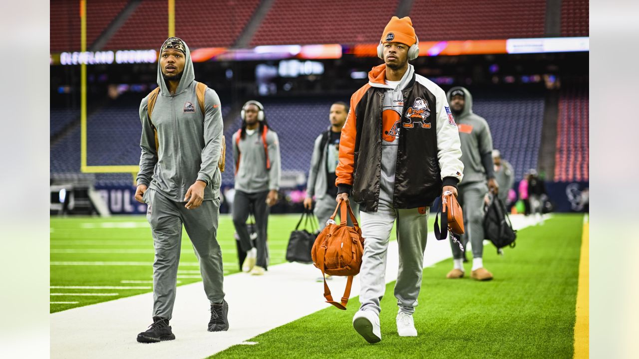 Photos: Week 13 - Browns at Texans Arrivals