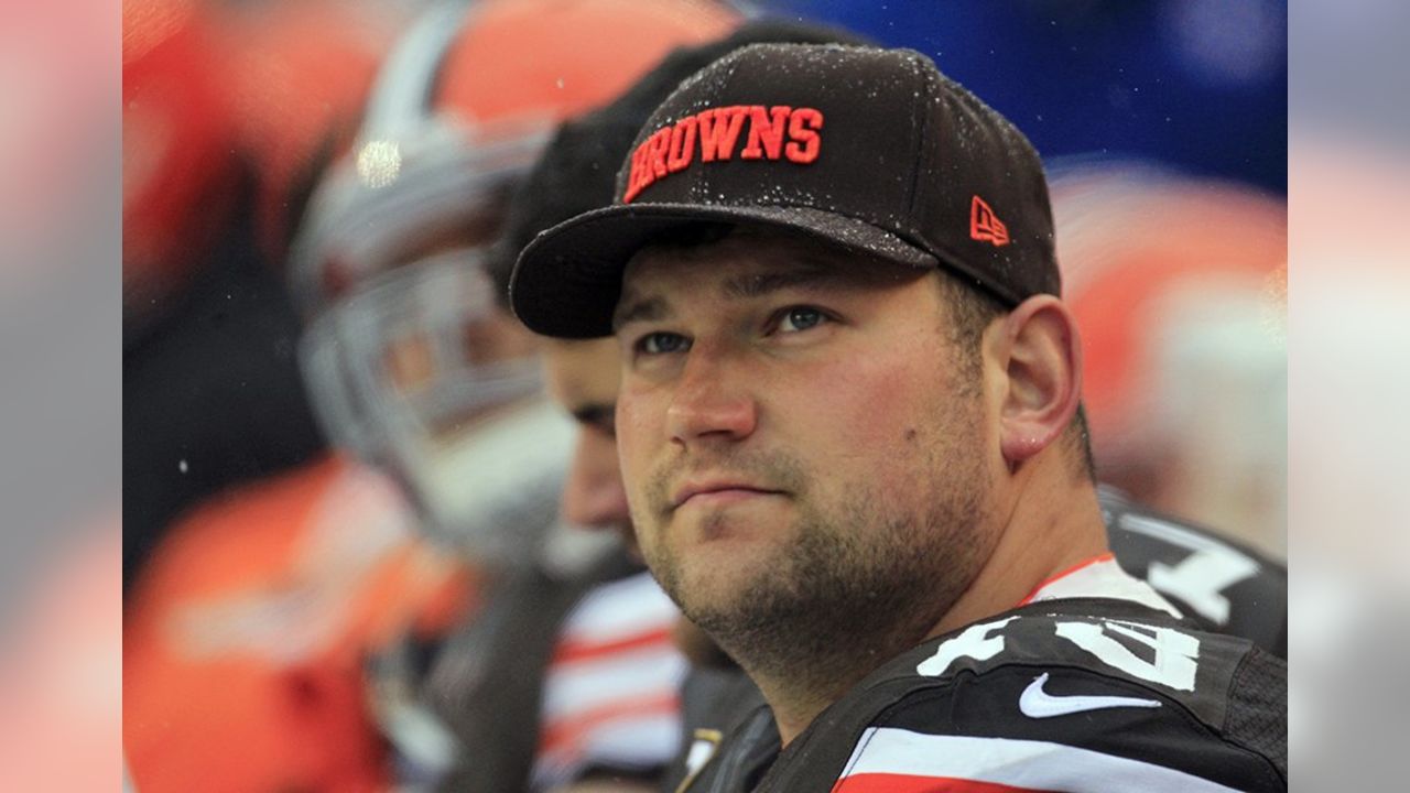 Fox 8 News - Cleveland Browns left tackle Joe Thomas announced he is  retiring. Best of luck, Joe! The 10-time Pro Bowler will be enshrined into  the Browns Ring of Honor this