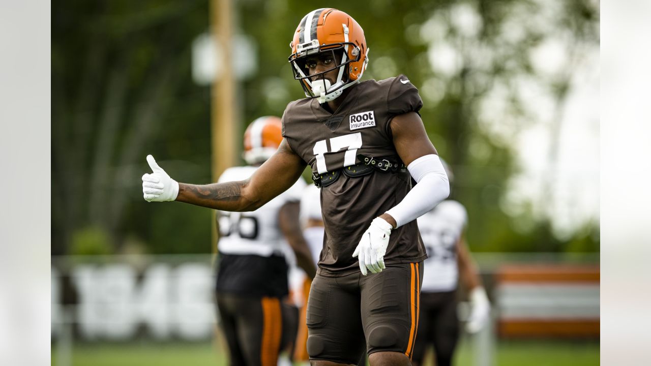 Cleveland Browns offensive tackle James Hudson III (66) walks back to the  line of scrimmage during