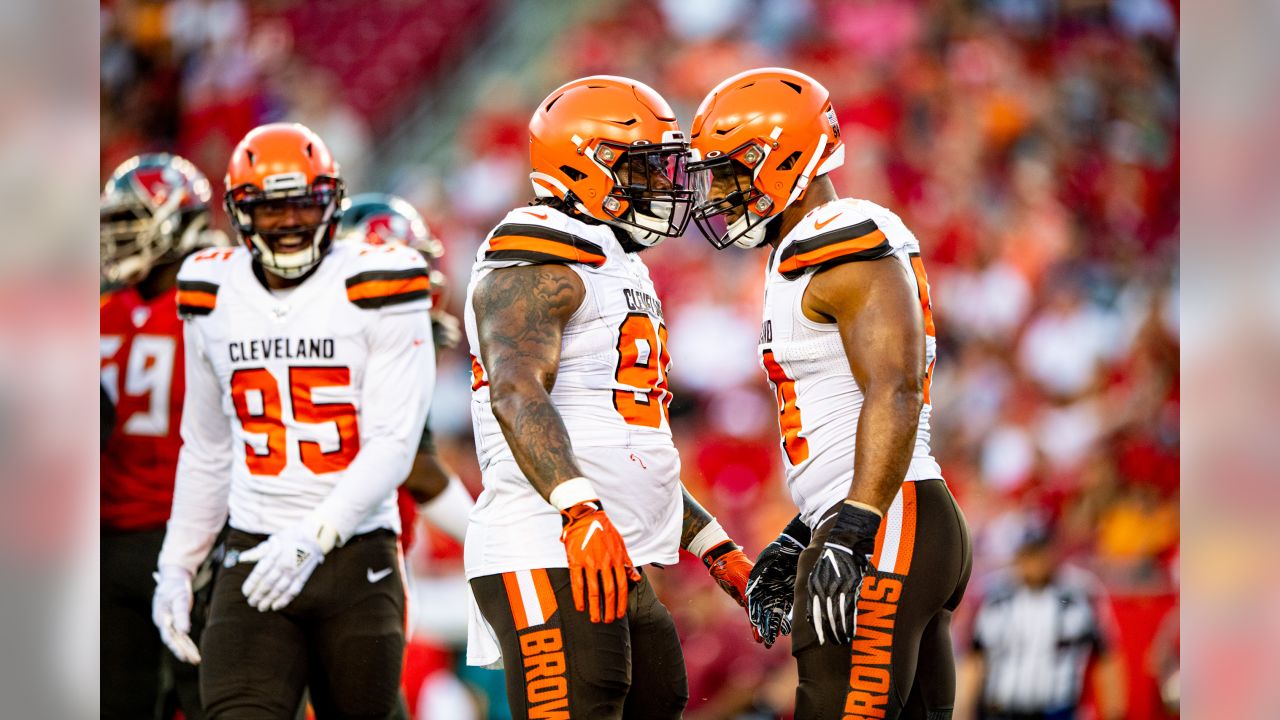 Browns vs. Buccaneers Final Score: Cleveland's offense non-existent in  13-12 loss - Dawgs By Nature