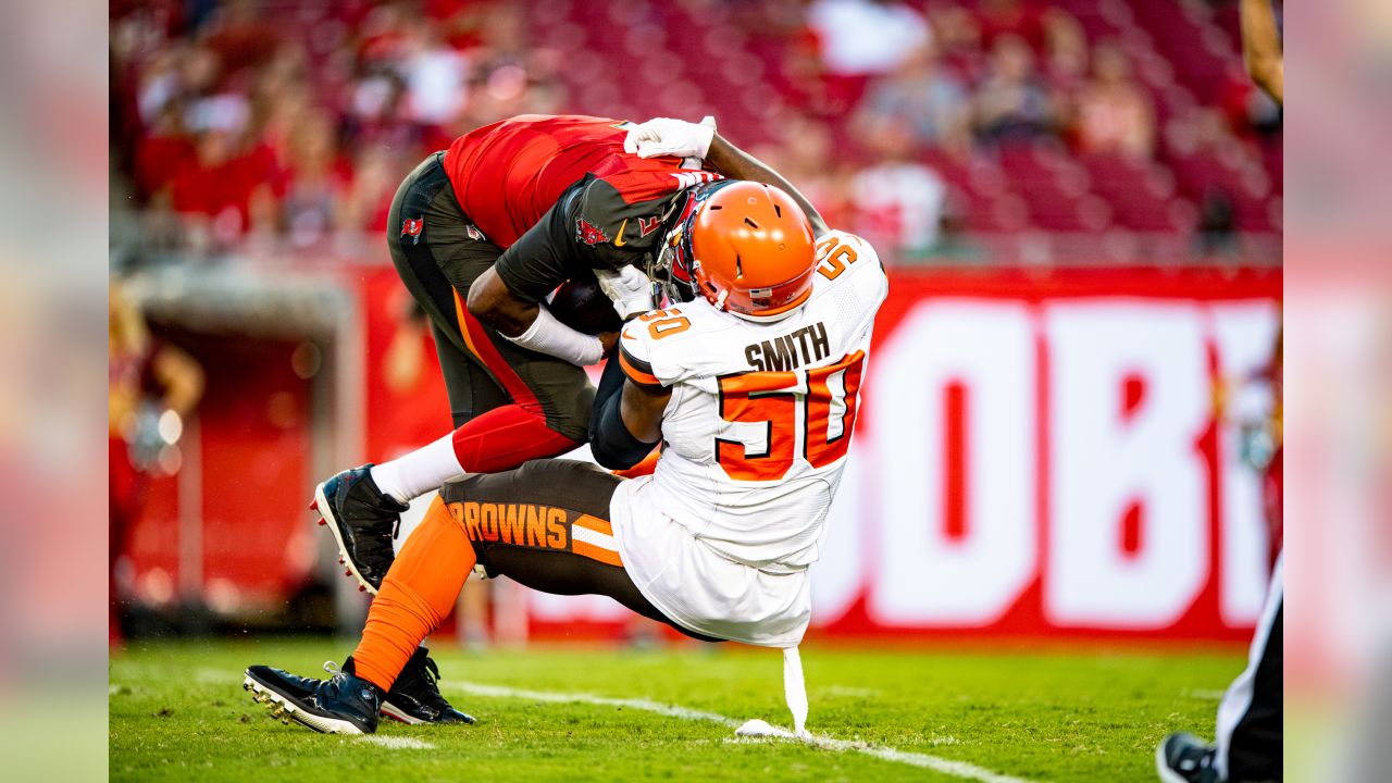 By the Numbers: Starting defense racks up 5 sacks in loss to Buccaneers