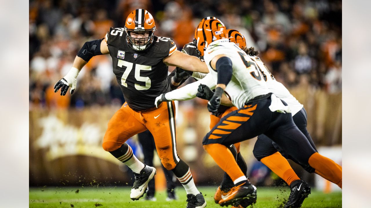 Joel Bitonio #75 Stand On Poster for Sale by SpeedyGoals