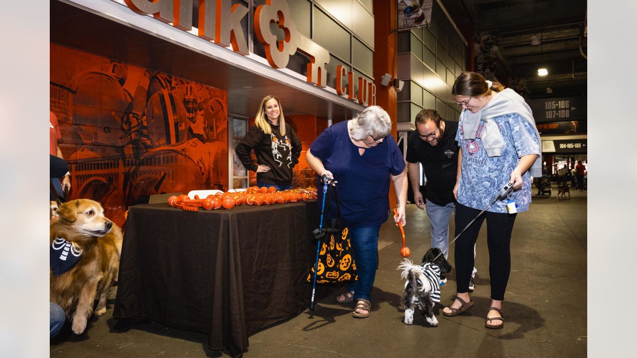 Browns host 'Howl-o-ween' for Barking Backers members at