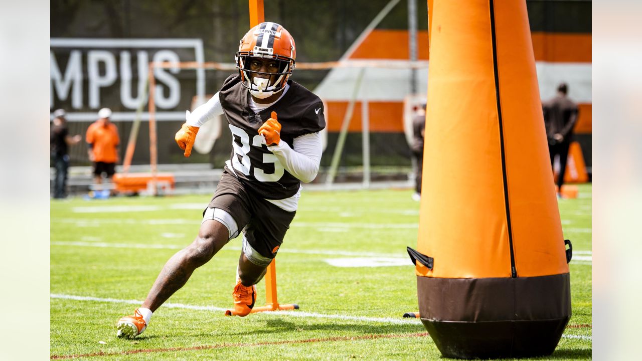 Cleveland Browns wide receiver Travell Harris (83) walks off the