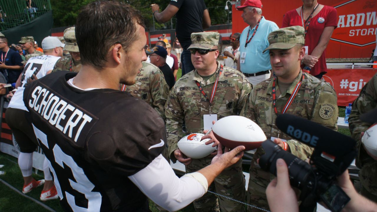 Cleveland Browns - Make this your new pic and join us in supporting our  nation's service members, veterans and their families! 