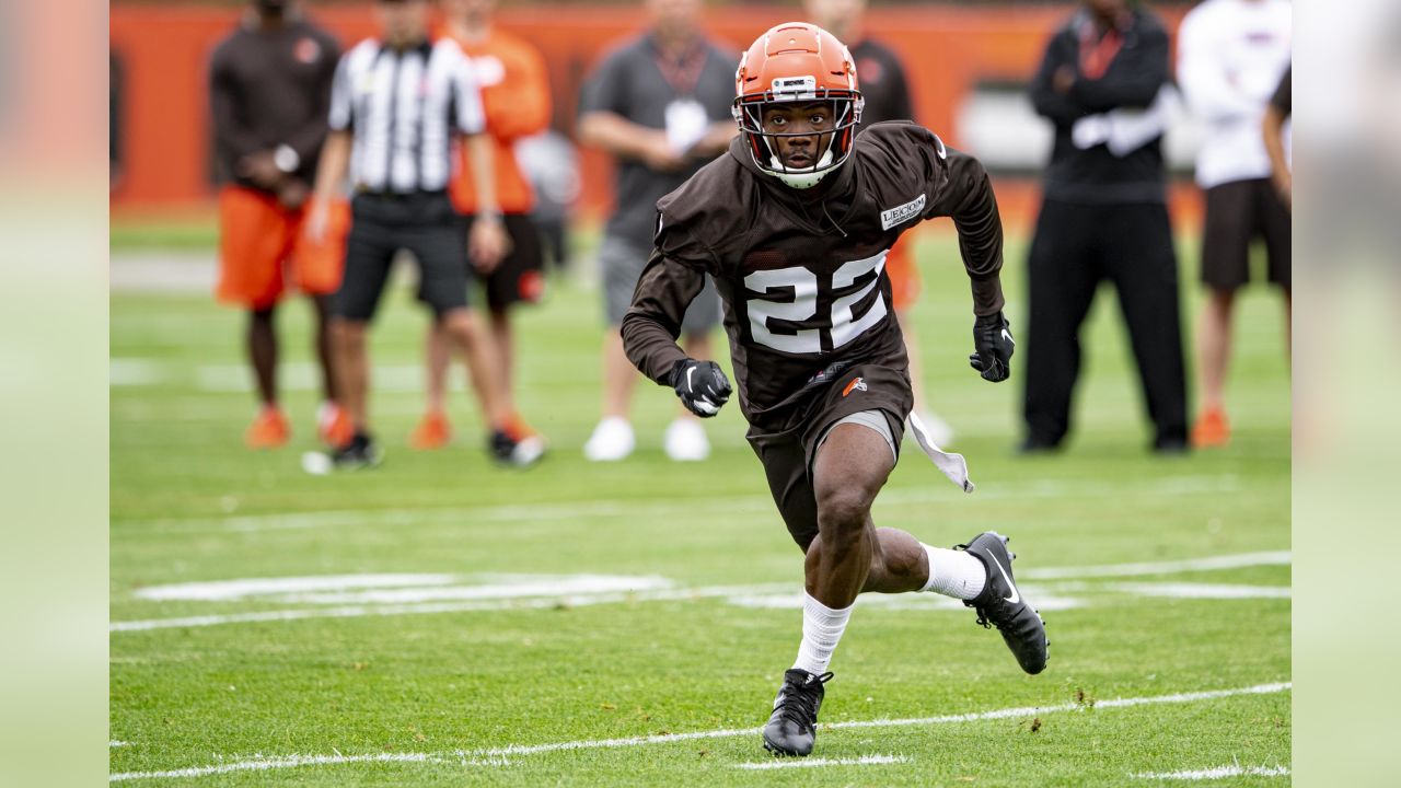 Browns Should Bench Damarious Randall, Start Sheldrick Redwine Rest of  Season - Sports Illustrated Cleveland Browns News, Analysis and More