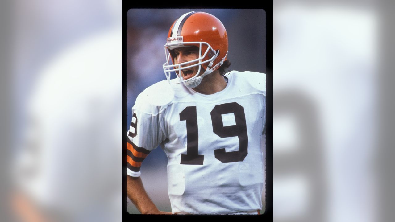 Bernie Kosar editorial photography. Image of bernie, browns - 48569482