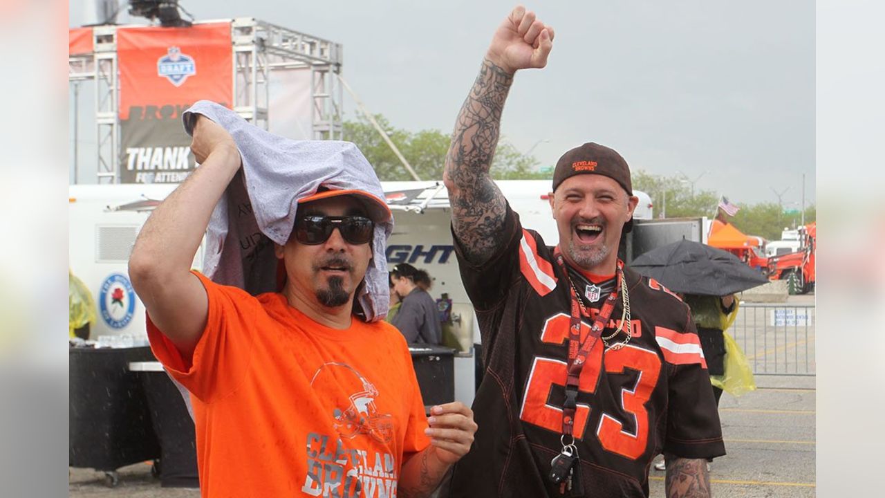 Photos: Browns Fans Enjoy Draft Tailgate