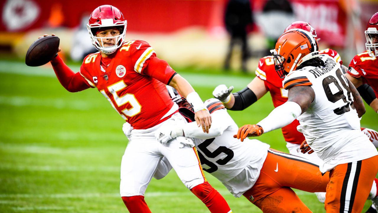 Browns Blow Lead, Lose To Chiefs