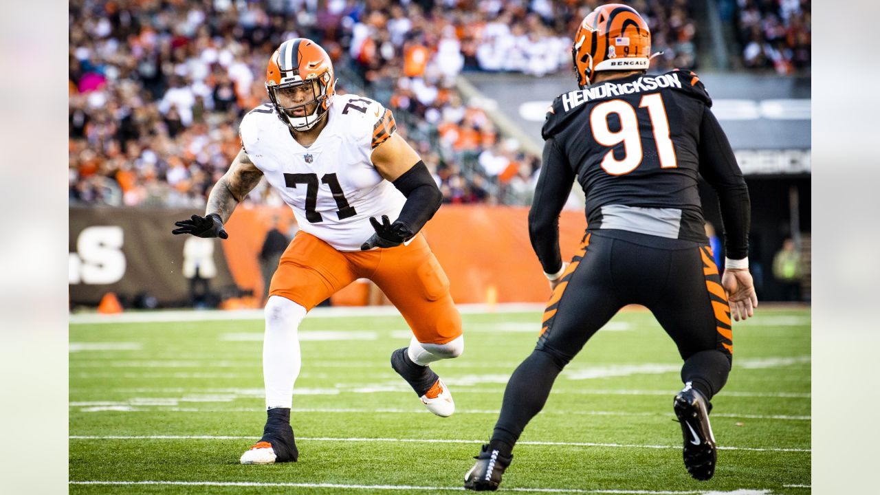 Cleveland Browns safety Richard LeCounte III (39) after an NFL football  game against the Minnesota Vikings, Sunday, Oct. 3, 2021 in Minneapolis.  Cleveland won 14-7. (AP Photo/Stacy Bengs Stock Photo - Alamy