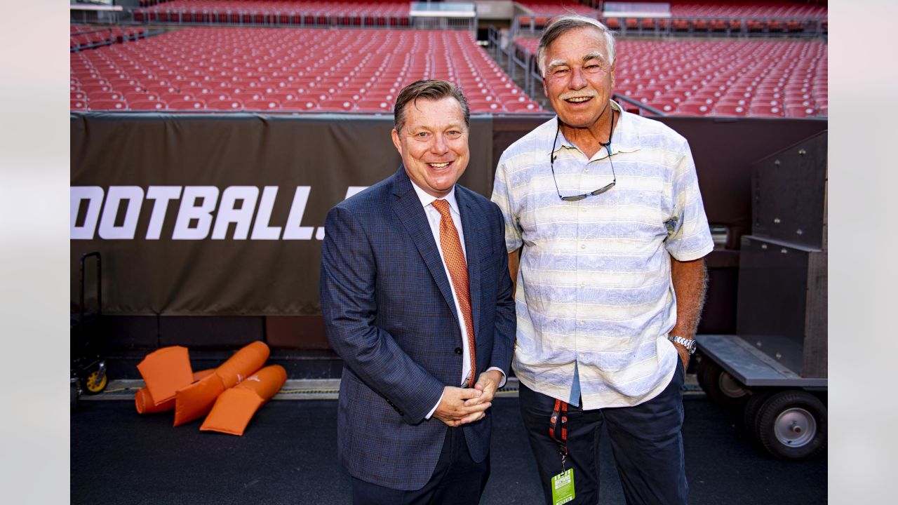 Longtime Browns radio analyst Dieken set to retire after season finale