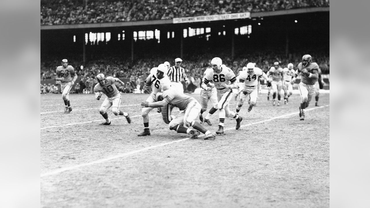 1953 newspaper Early NFL NEGR0 football star MARION MOTLEY wThe Cleveland  Browns