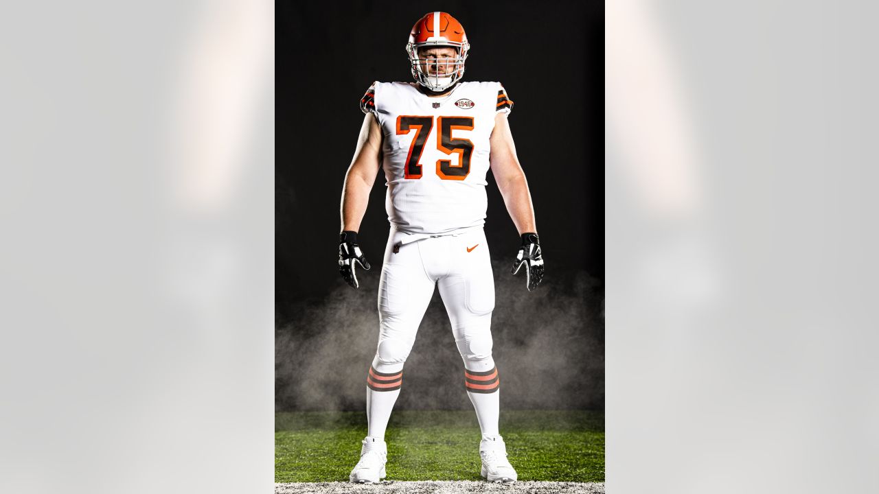 File:Joel Bitonio (30418299978).jpg - Wikipedia