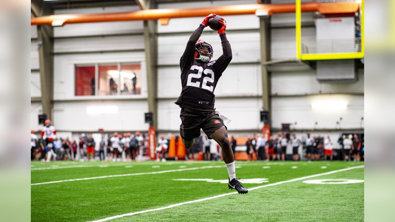 Browns Should Bench Damarious Randall, Start Sheldrick Redwine Rest of  Season - Sports Illustrated Cleveland Browns News, Analysis and More