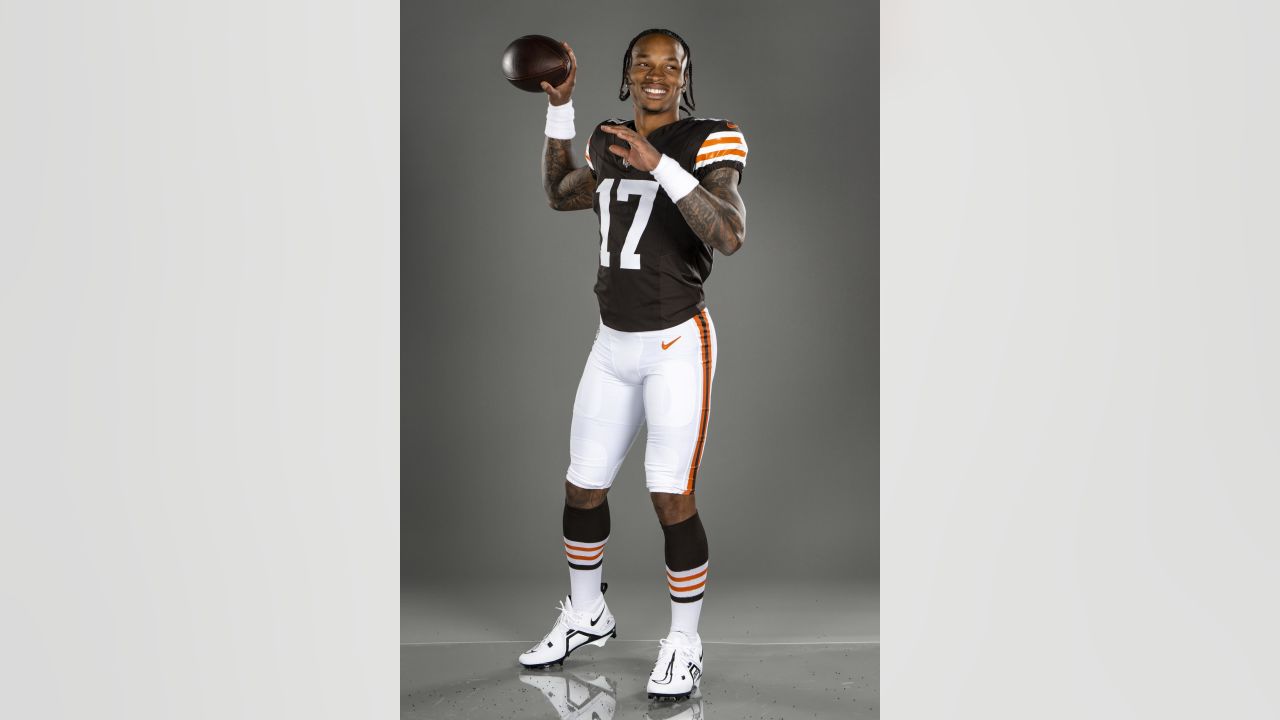 Browns' Color Rush uniforms unveiled, but Cleveland won't get to wear them  in 2016 - Dawgs By Nature