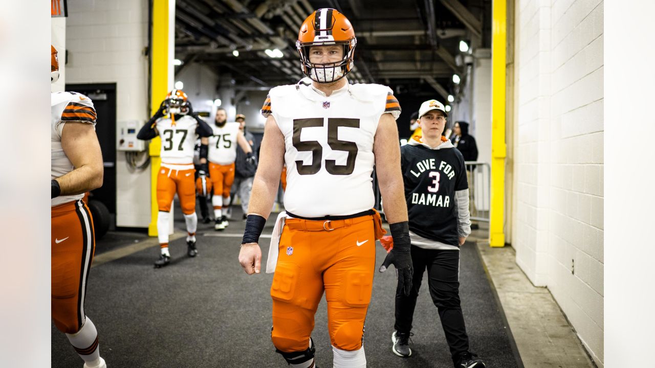 Where the Browns' Ethan Pocic ranks on Pro Football Focus' list of NFL's  best centers 