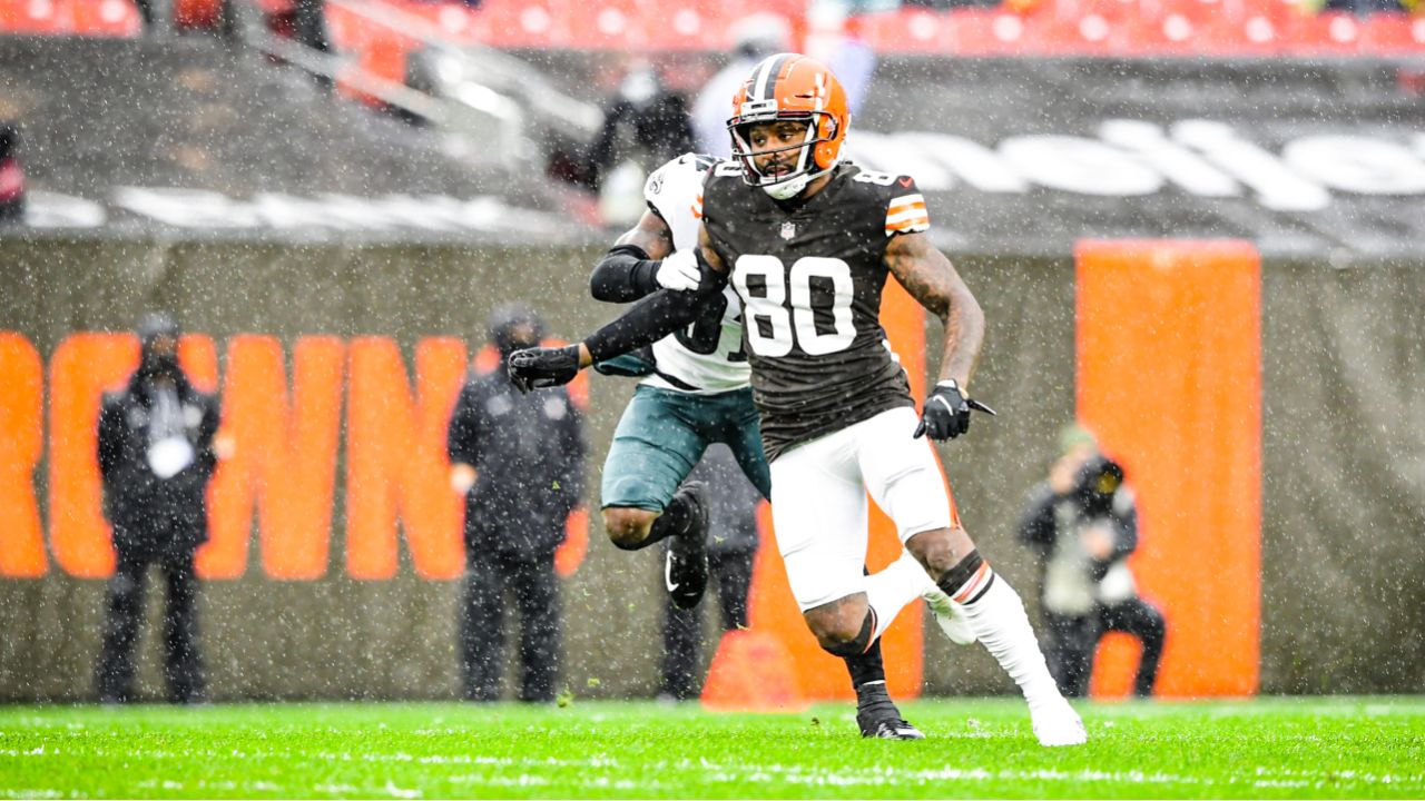 Browns turned to Hunt to jump-start offense against Bears