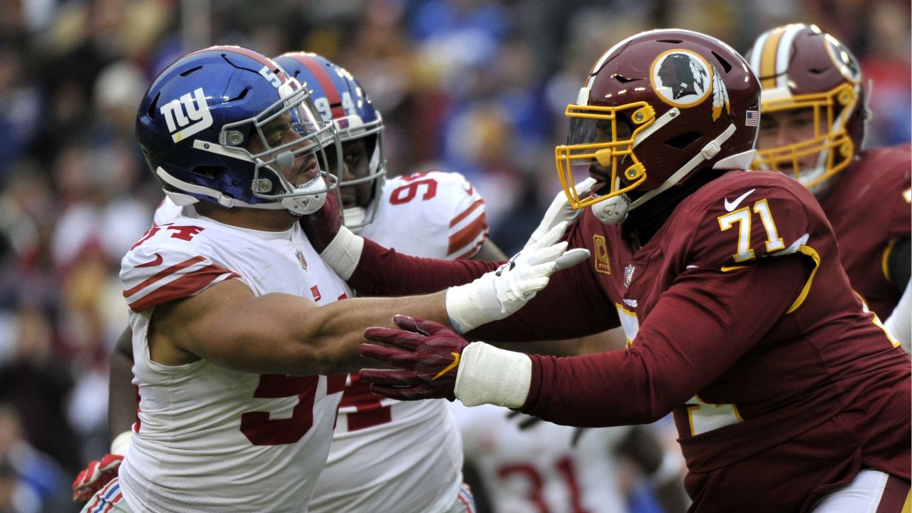 AP source: Cleveland Browns trading G Kevin Zeitler to NY Giants for DE  Olivier Vernon