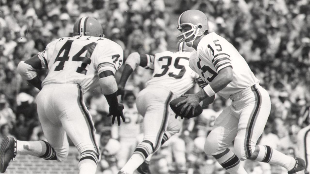 Timeline: Documenting the changes Browns have made to their uniforms since  1946