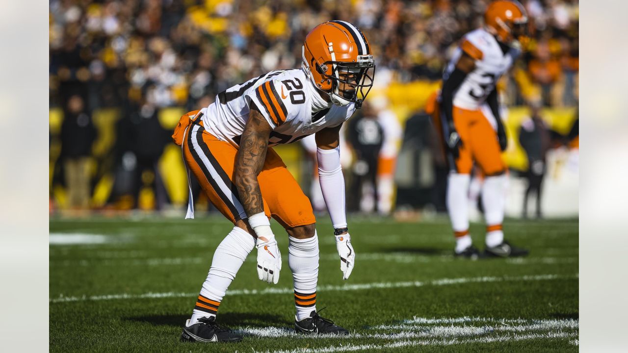 Photos: Week 18 - Browns at Steelers Game Action