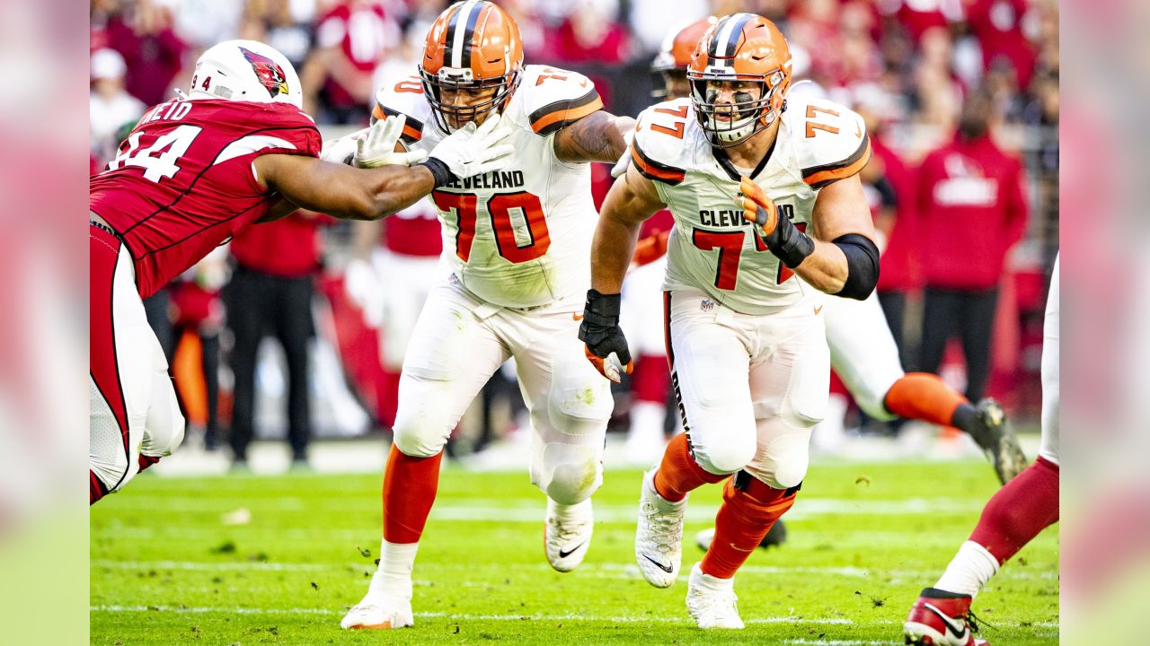 Pro Bowl guard Teller aiming for Browns turnaround Ohio & Great Lakes News  - Bally Sports