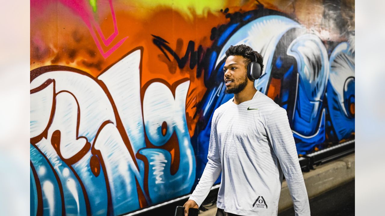 Photos: Week 11 - Browns at Bills Pregame