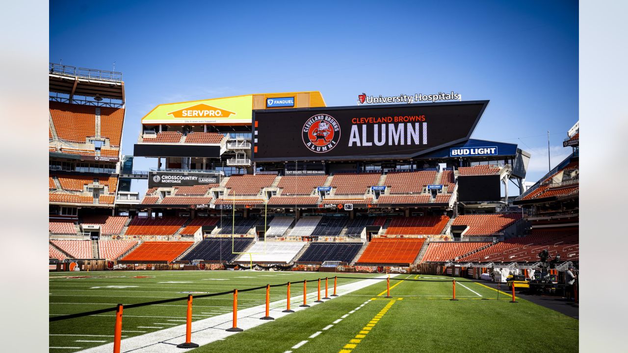 Cleveland Browns - Topgolf Live is making its way to FirstEnergy Stadium!  Reserve your bay on May 11 when general admission goes live ⛳️ Learn more »