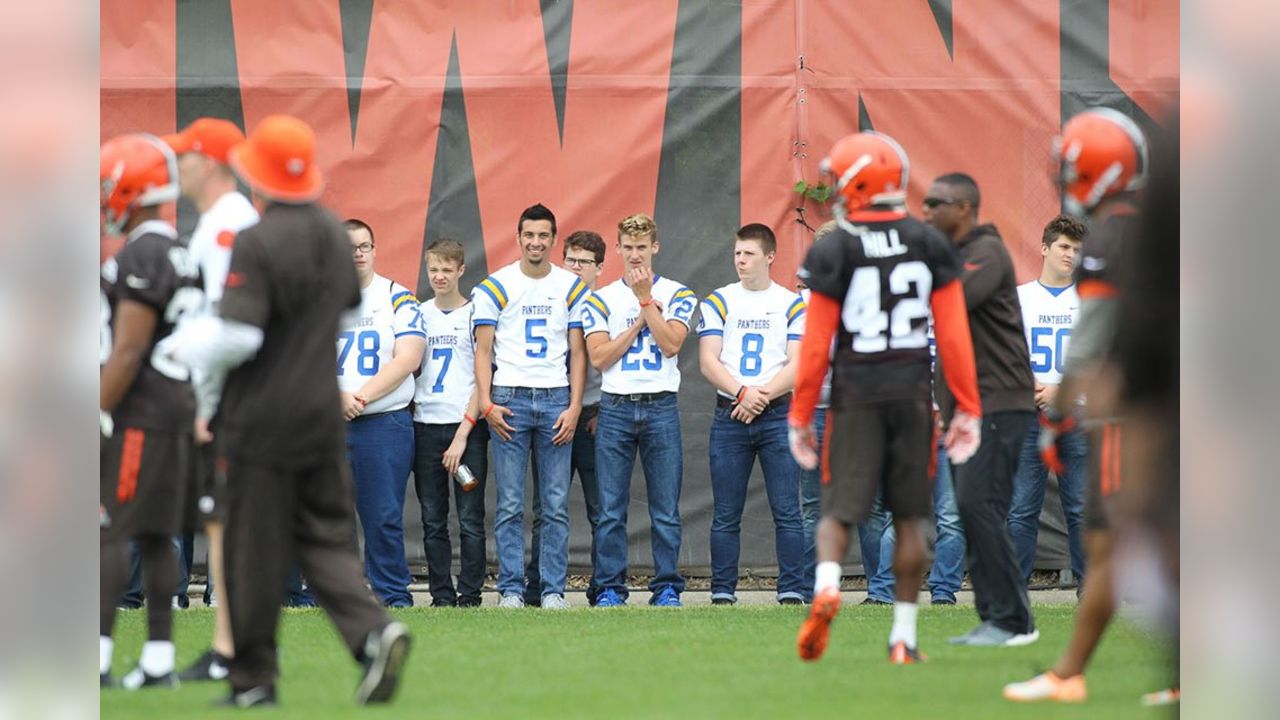 Cleveland Browns gift Liberty Leopards football team new helmets