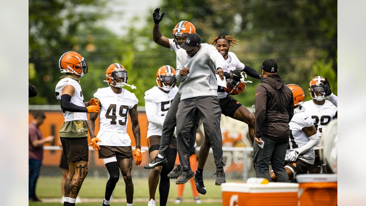 Dalvin Tomlinson ready to be run-stopper Browns desperately need –  News-Herald