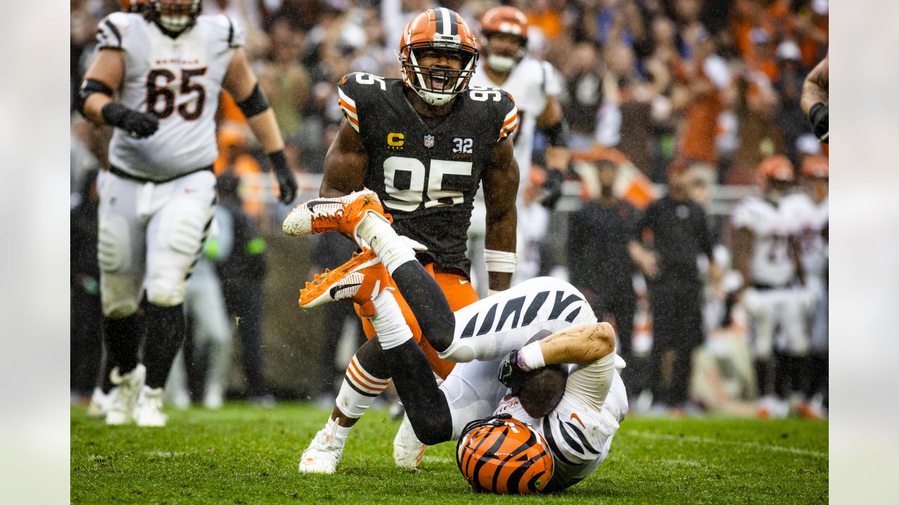 Cincinnati Bengals Defense Stifles Denver Broncos in Week 15 Win