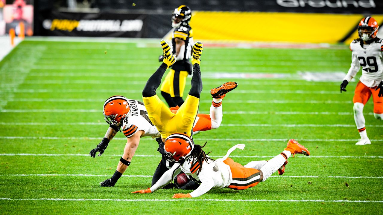 NFL Wildcard Round - Cleveland Browns @ Pittsburgh Steelers Team