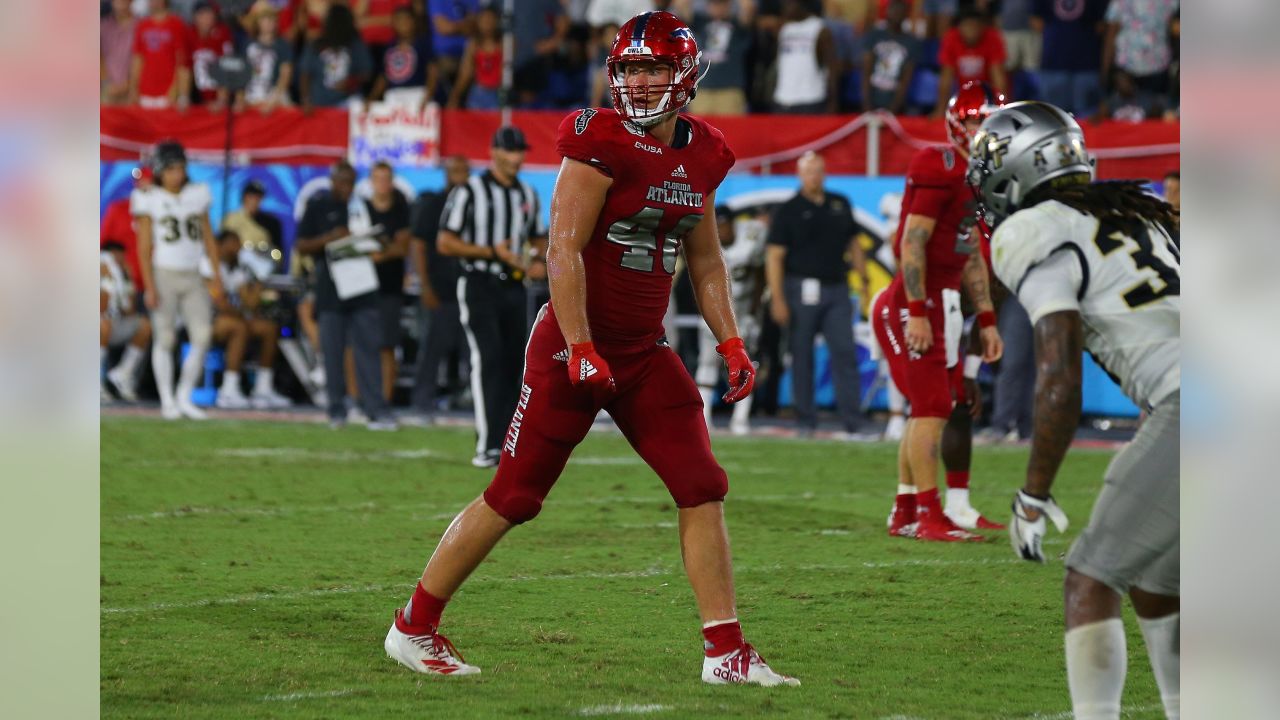 Harrison Bryant Wins the John Mackey Award - Florida Atlantic University  Athletics