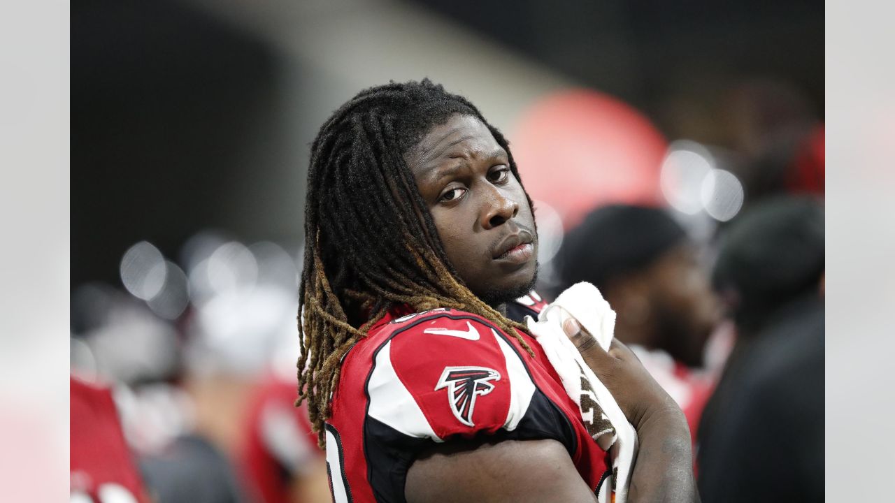 Takkarist McKinley: Lions fan selling Falcons player's dreadlock on   