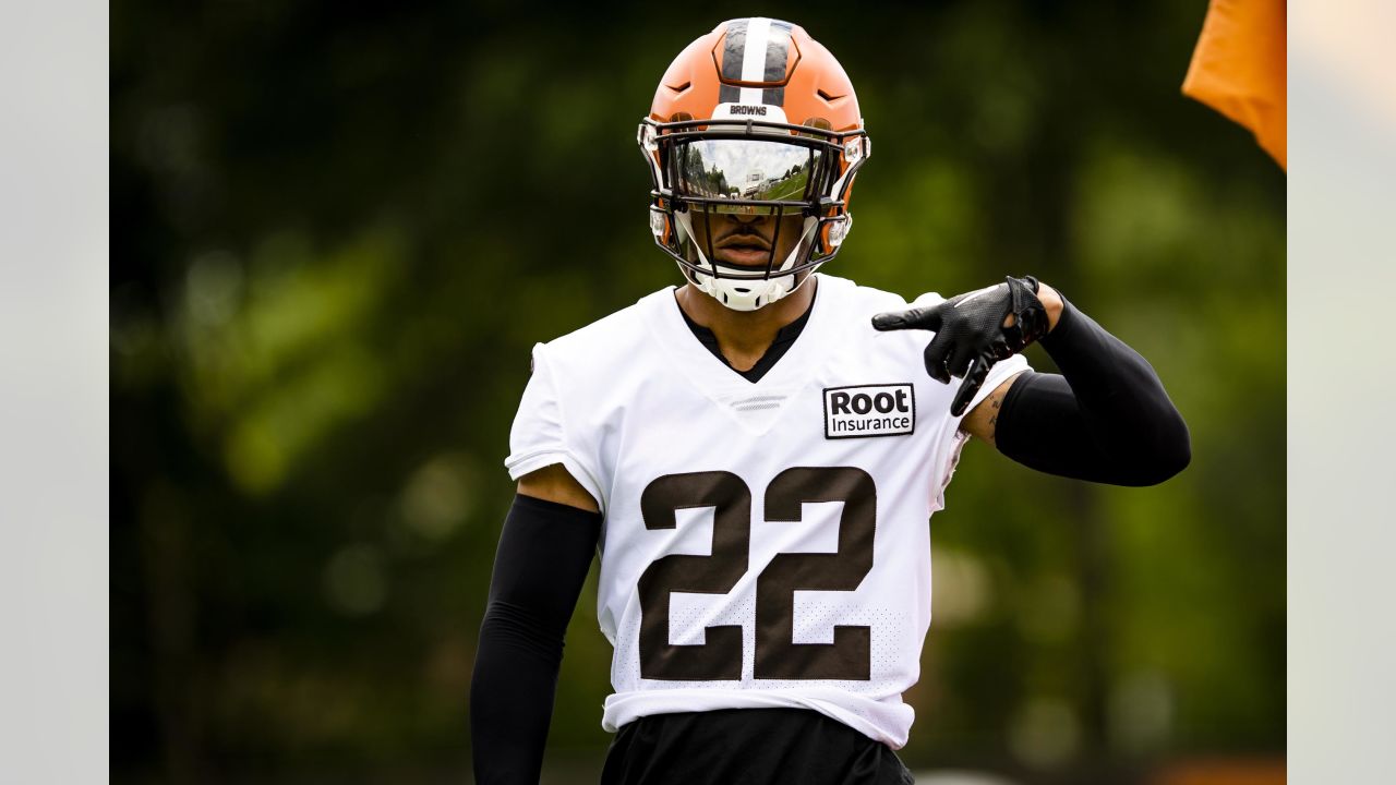 Daily Dawg Tags: Amari Cooper impresses early at Browns camp