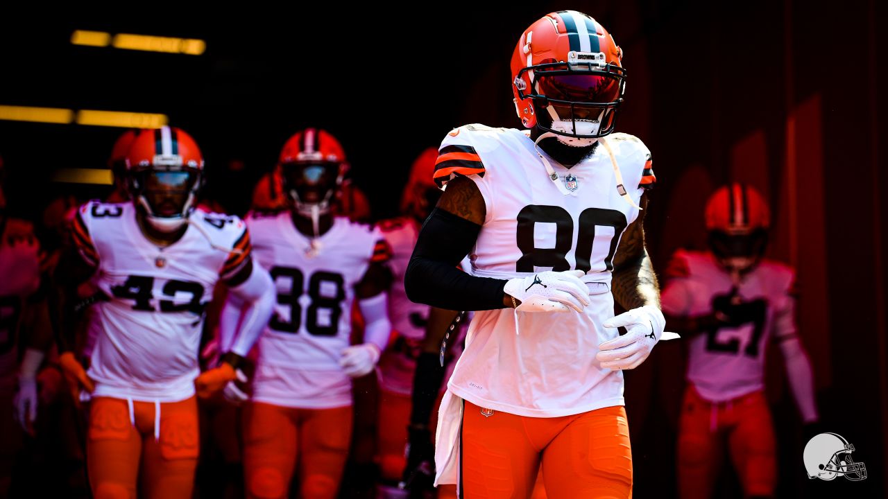 Photo gallery: Browns fans show their pride as Cleveland gets ready to take  on Kansas City